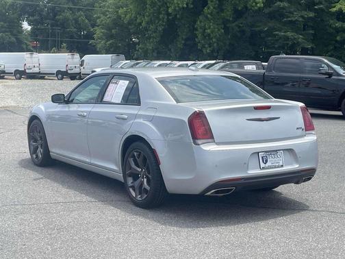 2021 Chrysler 300 S