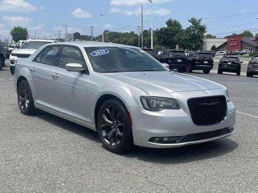 2021 Chrysler 300 S