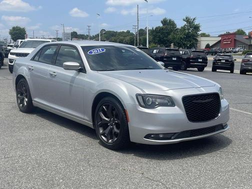 2021 Chrysler 300 S