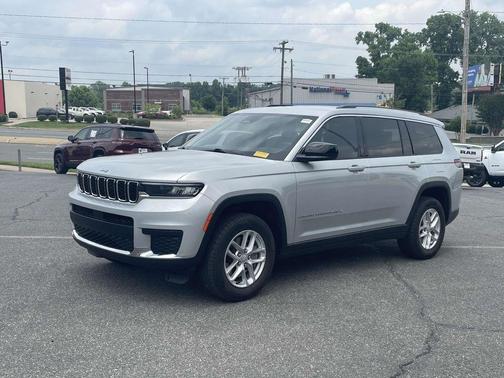 2021 Jeep Grand Cherokee L Laredo