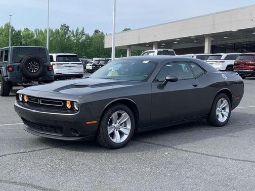 2023 Dodge Challenger SXT