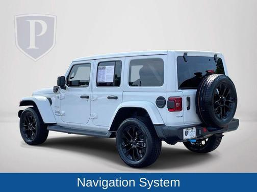 Bright White Clearcoat 2022 Jeep Wrangler Unlimited 4xe Sahara