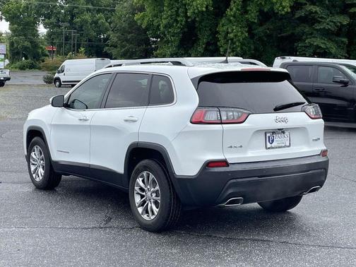 2021 Jeep Cherokee Latitude Lux