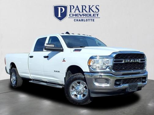 Bright White Clearcoat 2020 RAM 3500 Tradesman