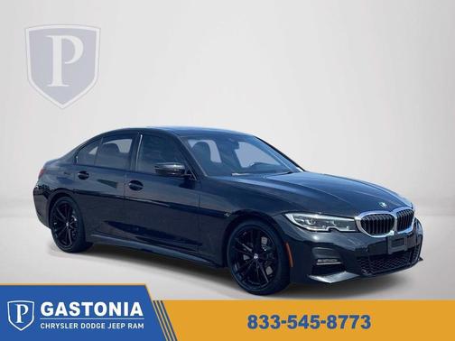 Black Sapphire Metallic 2022 BMW 330 i
