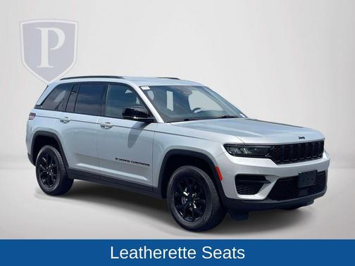Silver Zynith 2025 Jeep Grand Cherokee Laredo