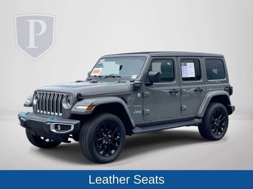 Sting Gray Clearcoat 2023 Jeep Wrangler 4xe Sahara