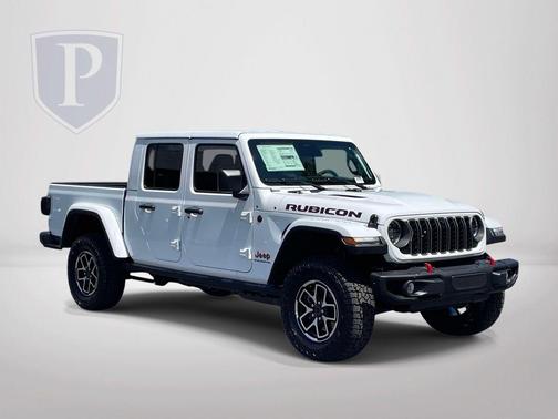 Bright White Clearcoat 2026 Jeep Gladiator Rubicon