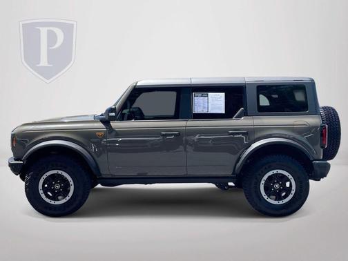 Gray 2025 Ford Bronco Badlands