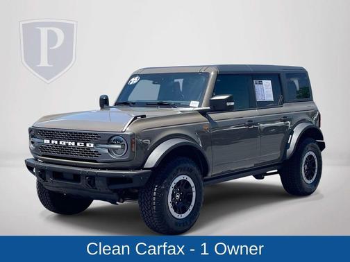 Gray 2025 Ford Bronco Badlands
