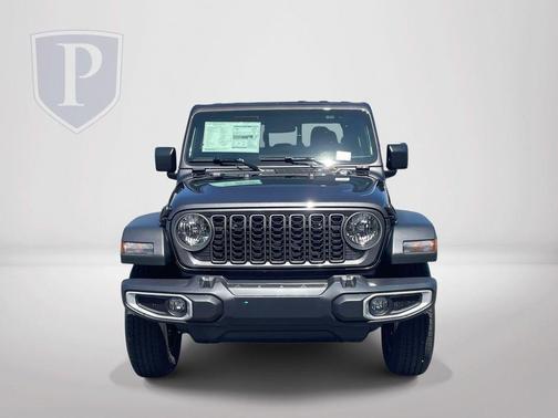 Granite Crystal Clearcoat Metallic 2026 Jeep Gladiator Sport