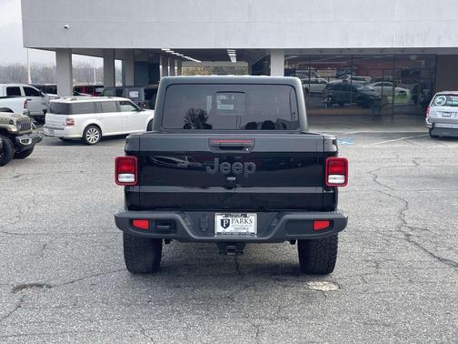 2023 Jeep Gladiator Sport