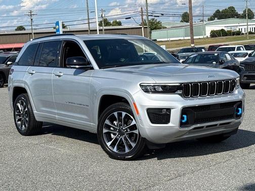 2024 Jeep Grand Cherokee 4xe Overland