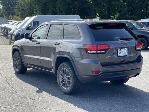 2016 Jeep Grand Cherokee Laredo