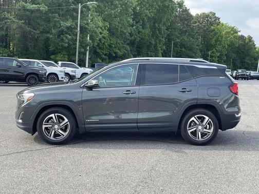 2021 GMC Terrain SLT