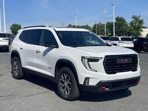 2024 GMC Acadia AT4