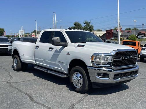 2024 RAM 3500 Big Horn