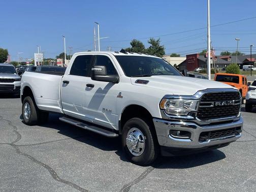 2024 RAM 3500 Big Horn