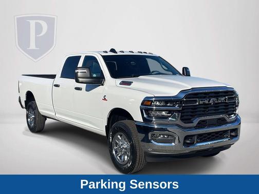 Bright White Clearcoat 2026 RAM 2500 Tradesman