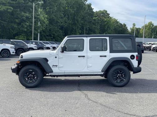 2025 Jeep Wrangler Sport