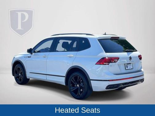 Opal White Pearl Effect 2024 Volkswagen Tiguan 2.0T SE R-Line Black