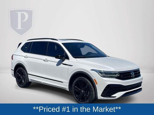 Opal White Pearl Effect 2024 Volkswagen Tiguan 2.0T SE R-Line Black
