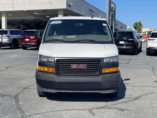 2023 GMC Savana 2500 Work Van