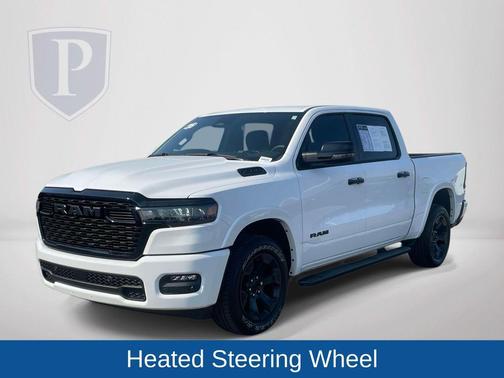 Bright White Clearcoat 2025 RAM 1500 Big Horn/Lone Star