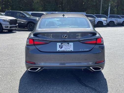 2022 Lexus ES 350 F Sport