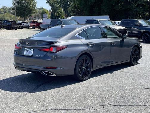 2022 Lexus ES 350 F Sport