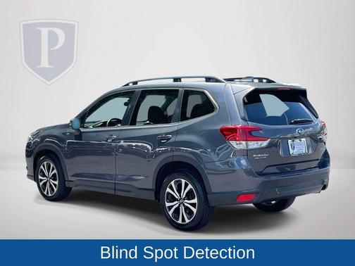Magnetite Gray Metallic 2022 Subaru Forester Limited