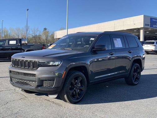 2023 Jeep Grand Cherokee L Laredo
