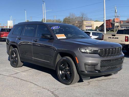 2023 Jeep Grand Cherokee L Laredo