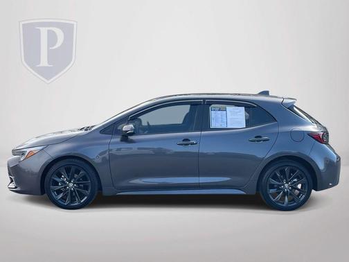 Magnetic Gray Metallic 2025 Toyota Corolla Hatchback XSE