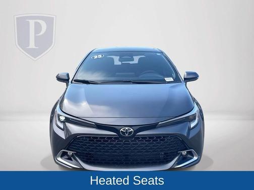 Magnetic Gray Metallic 2025 Toyota Corolla Hatchback XSE