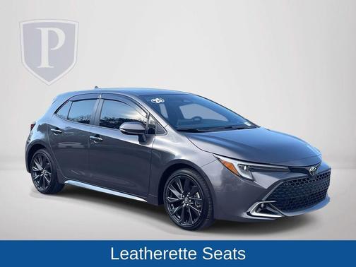 Magnetic Gray Metallic 2025 Toyota Corolla Hatchback XSE