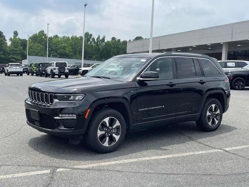 2023 Jeep Grand Cherokee 4xe Base
