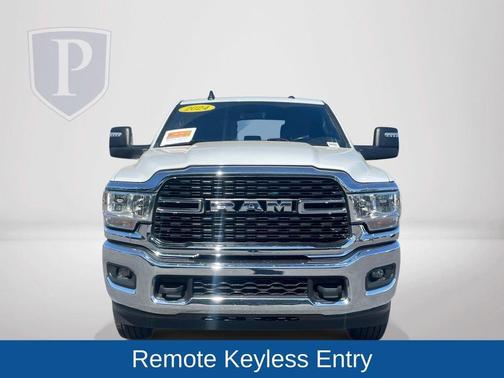 Bright White Clearcoat 2024 RAM 2500 Big Horn