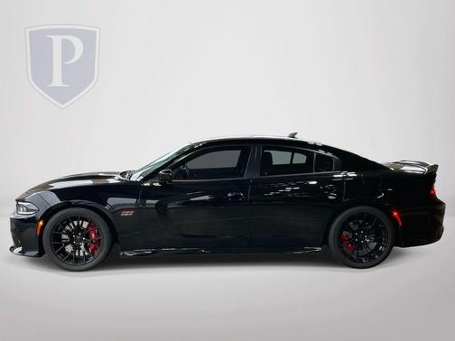 2016 Dodge Charger SRT 392