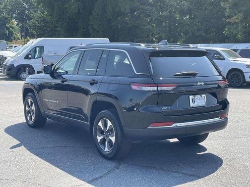 2023 Jeep Grand Cherokee 4xe Base
