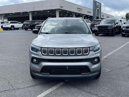 2022 Jeep Compass Latitude