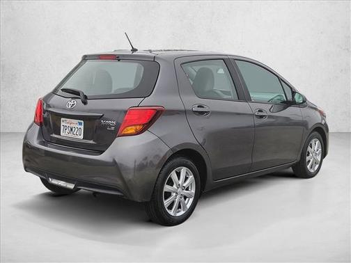 2015 Toyota Yaris LE