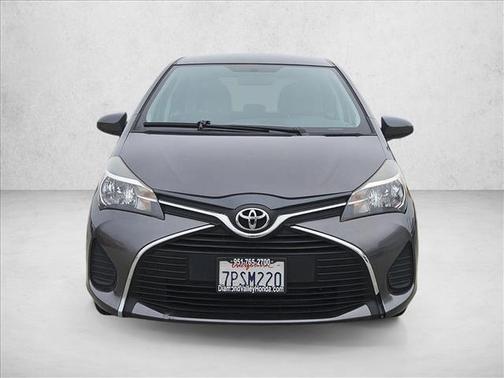 2015 Toyota Yaris LE