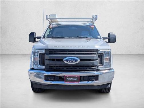 Oxford White 2018 Ford F-350 XL