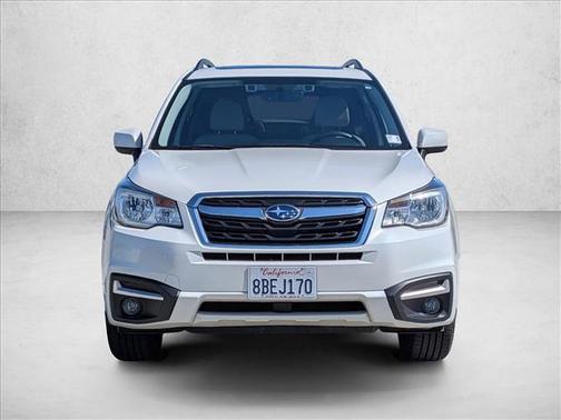 Crystal White Pearl 2017 Subaru Forester 2.5i Premium