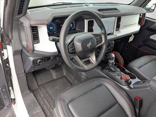 Oxford White 2025 Ford Bronco Stroppe Edition
