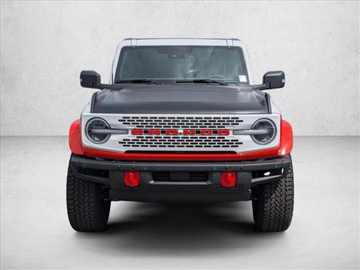 Oxford White 2025 Ford Bronco Stroppe Edition