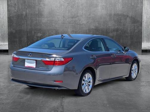 2014 Lexus ES 300h Base