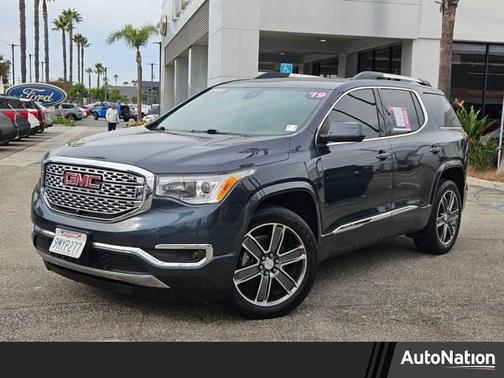 2019 GMC Acadia Denali