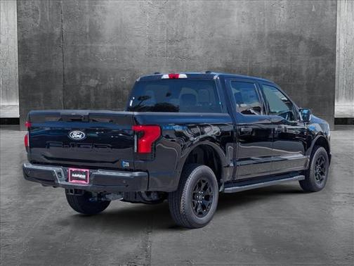2025 Ford F-150 Lightning XLT